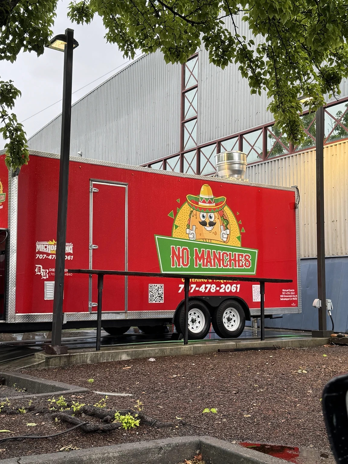 No Manches Mexican and Salvadorian food truck in Santa Rosa